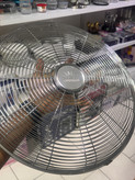 پنکه ایستاده دیجیتال سان رایز مدل FS400-61 - ریموت کنترل، تایمر ۱۲ ساعته، توان ۵۵ وات