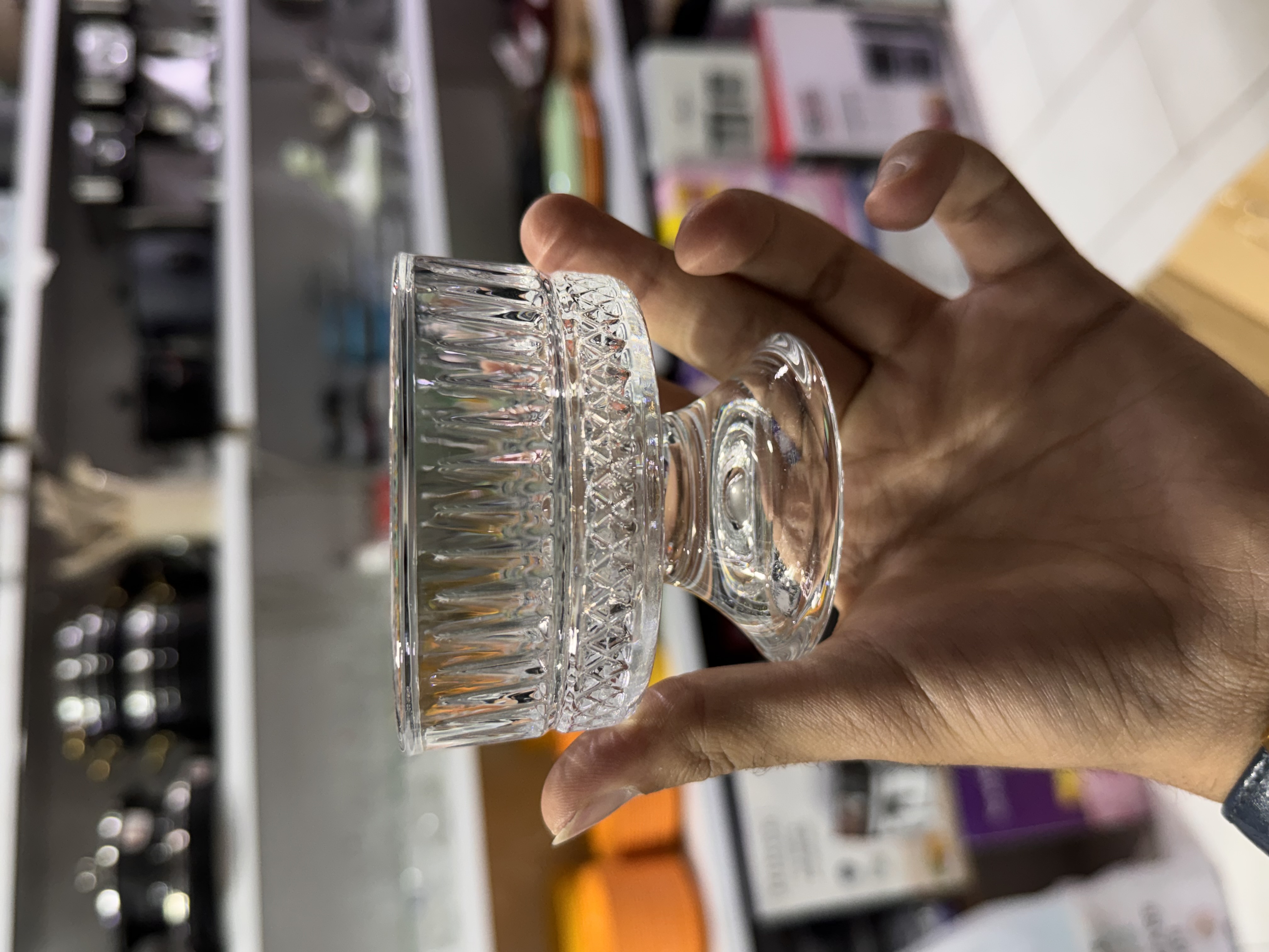 کاسه دسرخوری و ژلهخوری پایهدار Deli Glass؛ هنرنمایی شما در میز مهمانی
