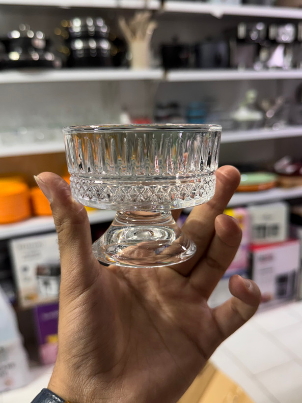 کاسه دسرخوری و ژلهخوری پایهدار Deli Glass؛ هنرنمایی شما در میز مهمانی