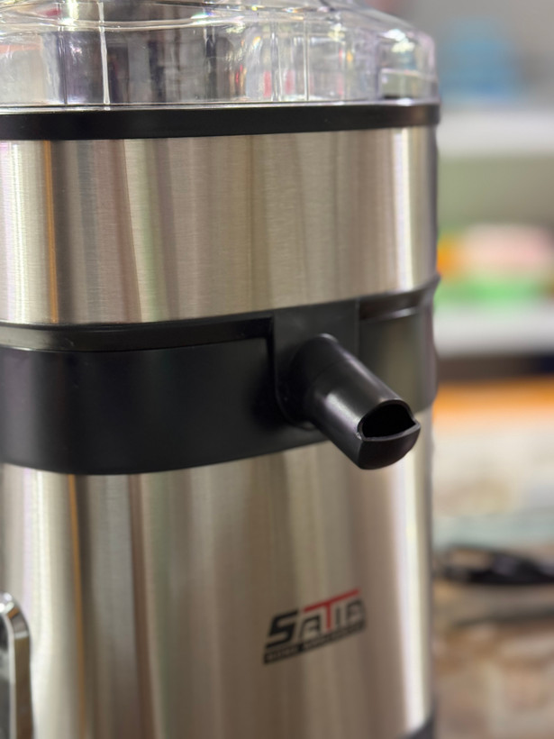 آبمیوه گیری ساتیا مدل JES-165 | آبمیوه گیری استیل 800 وات