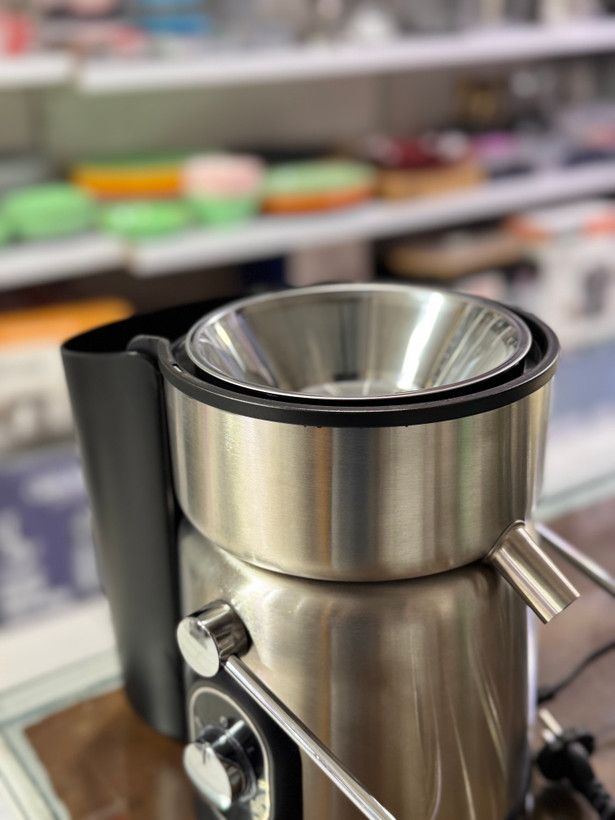 آبمیوه گیری ولتون مدل WJU-107