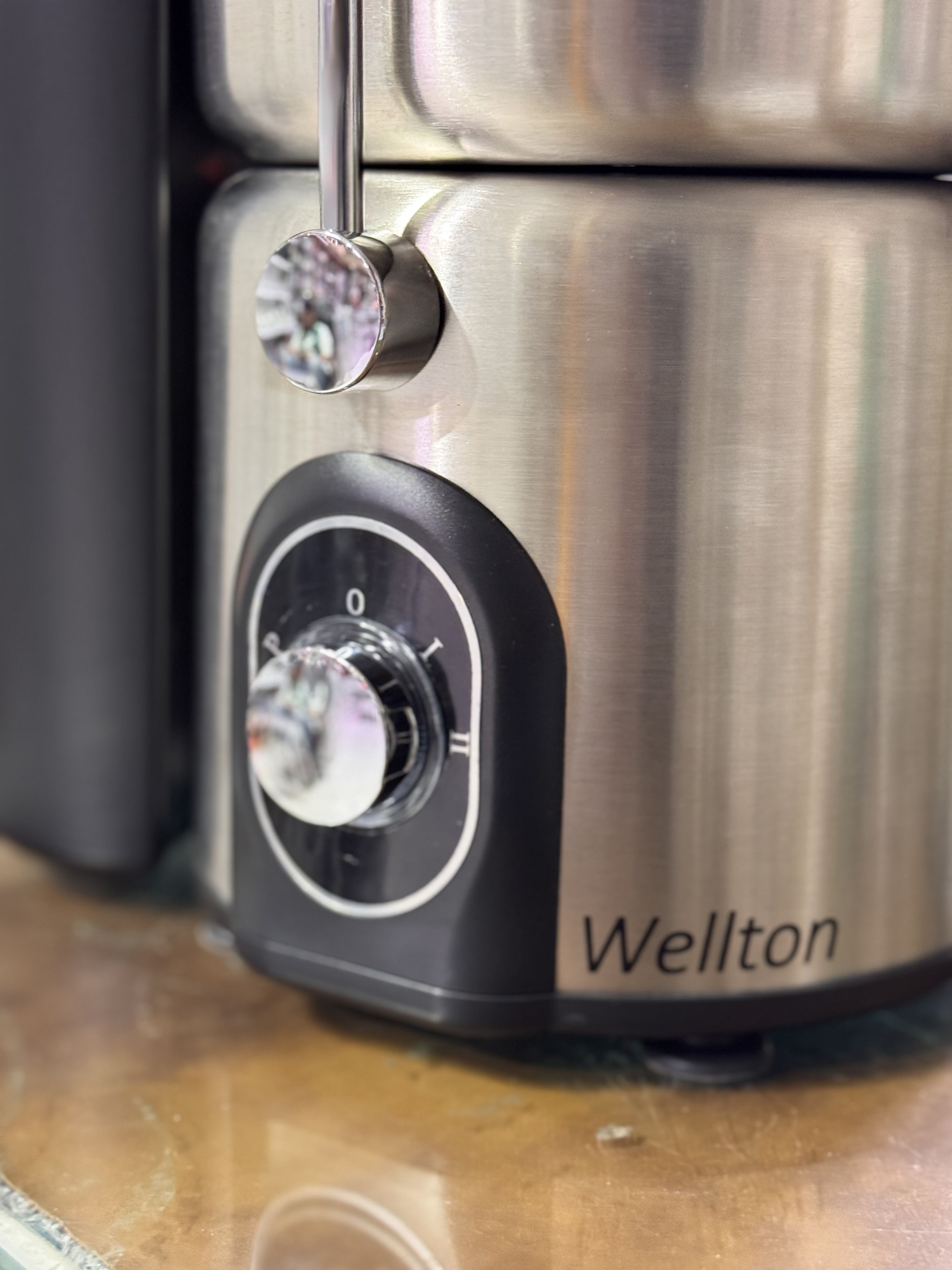 آبمیوه گیری ولتون مدل WJU-107