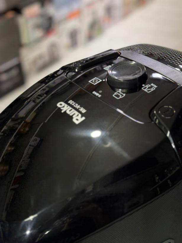 جاروبرقی رانکو Runko مدل RK-VC136 | توان 2400 وات با فیلتر HEPA 12